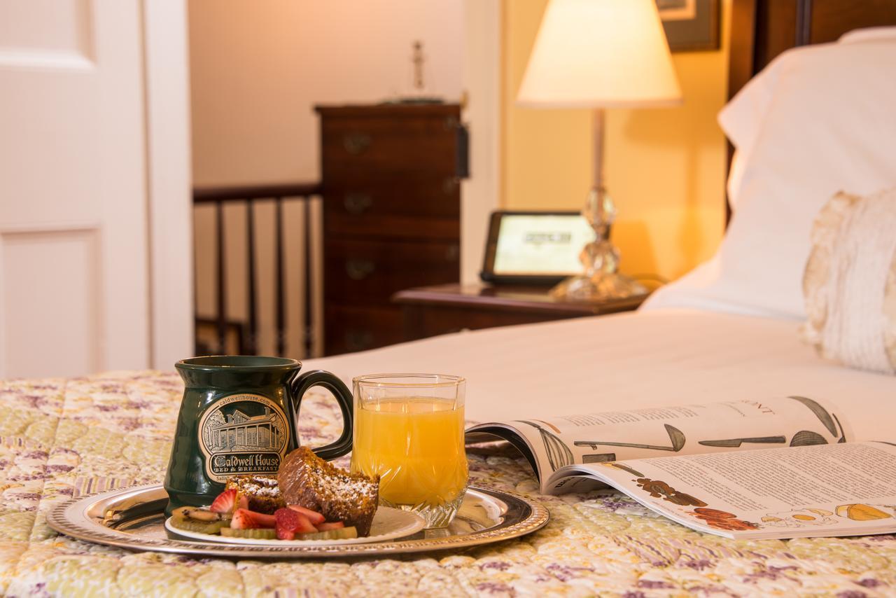 Salisbury Mills コールドウェル ハウス ベッド & ブレックファースト Bed & Breakfast エクステリア 写真