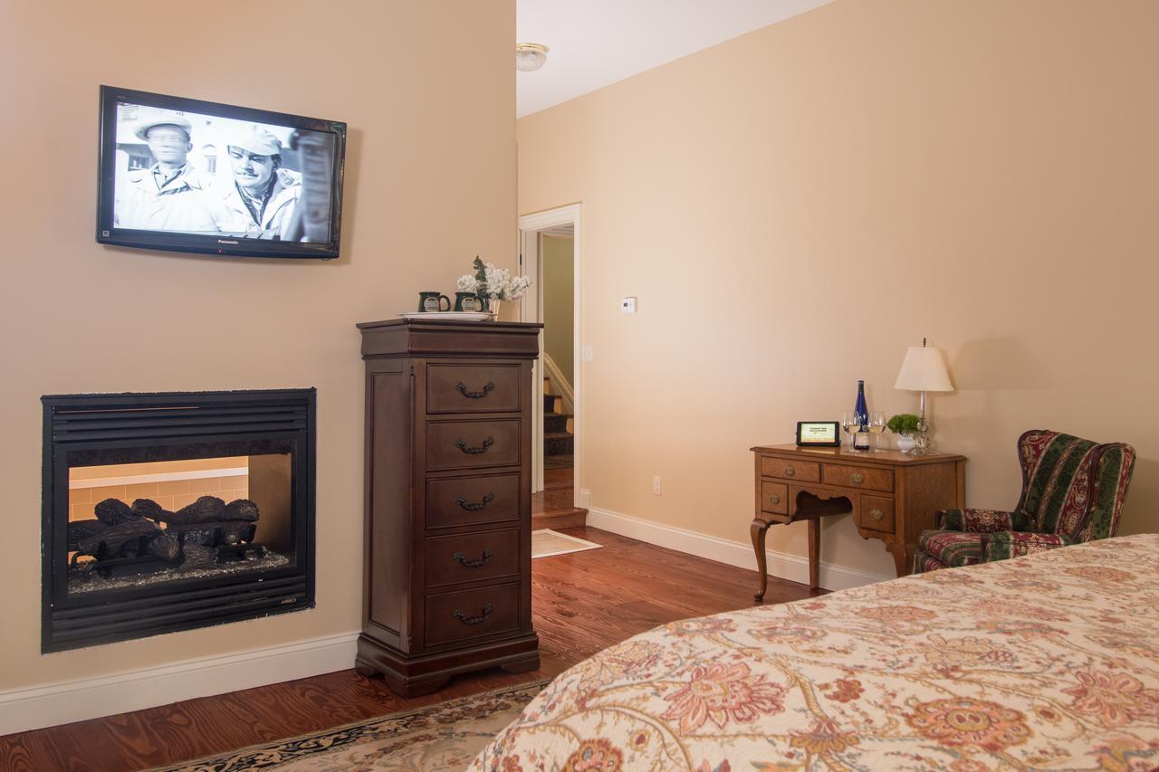 Salisbury Mills コールドウェル ハウス ベッド & ブレックファースト Bed & Breakfast エクステリア 写真