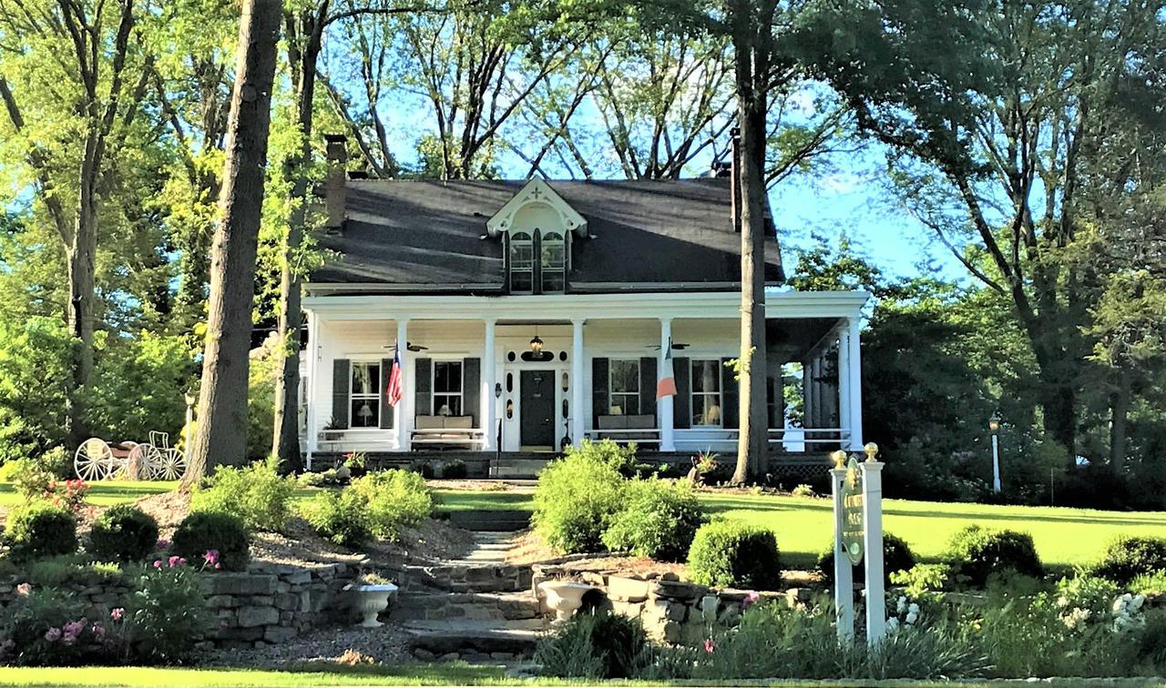 Salisbury Mills コールドウェル ハウス ベッド & ブレックファースト Bed & Breakfast エクステリア 写真